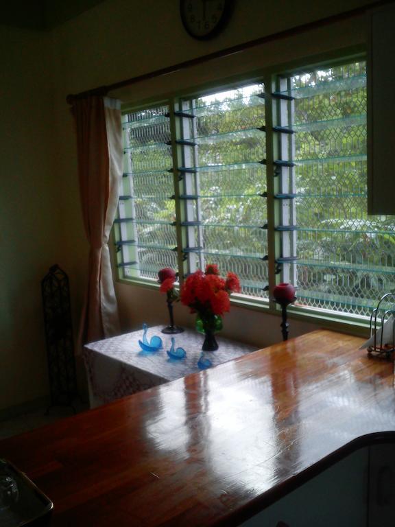 Malau Lodge Nuku'alofa Exteriör bild