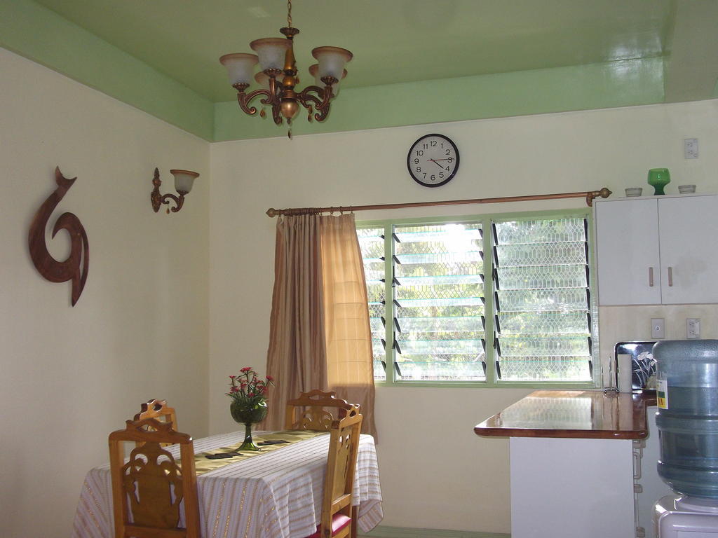 Malau Lodge Nuku'alofa Exteriör bild