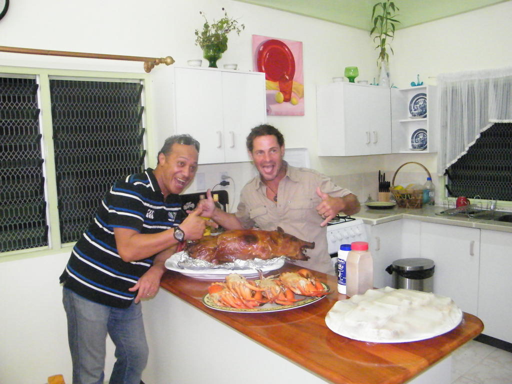 Malau Lodge Nuku'alofa Exteriör bild