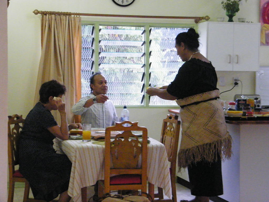 Malau Lodge Nuku'alofa Exteriör bild