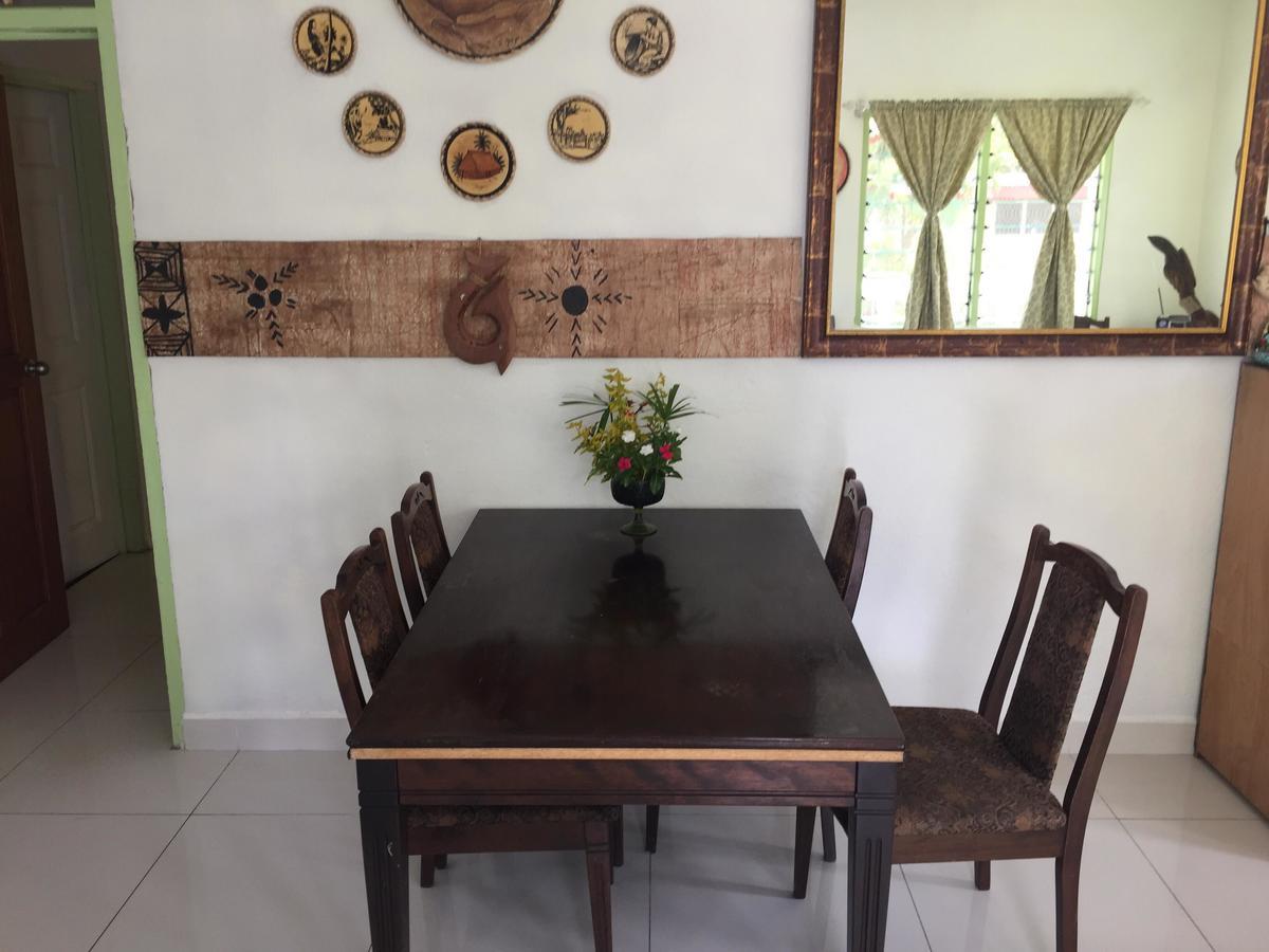Malau Lodge Nuku'alofa Exteriör bild