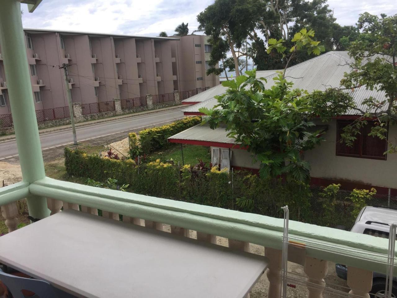 Malau Lodge Nuku'alofa Exteriör bild