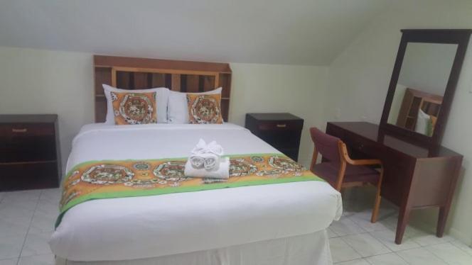 Malau Lodge Nuku'alofa Exteriör bild
